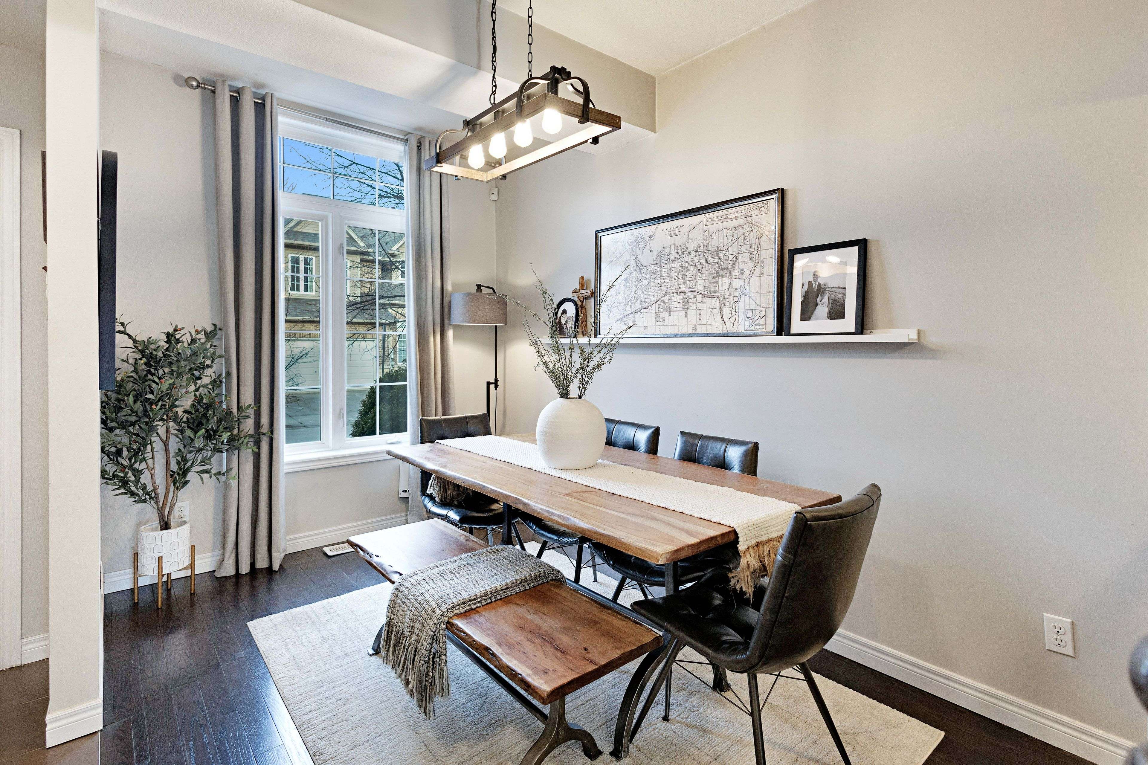 Hamilton, ON L9B 0C6,6 Atessa DR #30