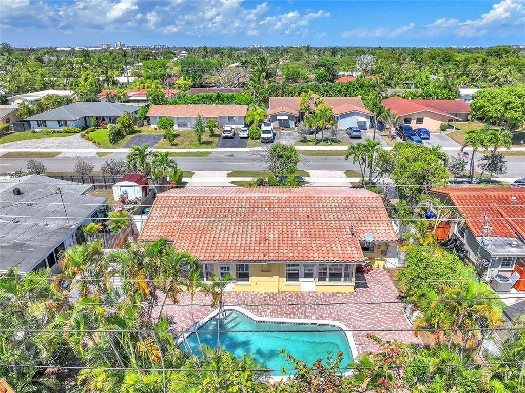 Fort Lauderdale, FL 33308,1910 NE 56th St