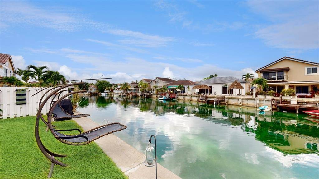 Miami, FL 33186,14666 SW 132nd Ct