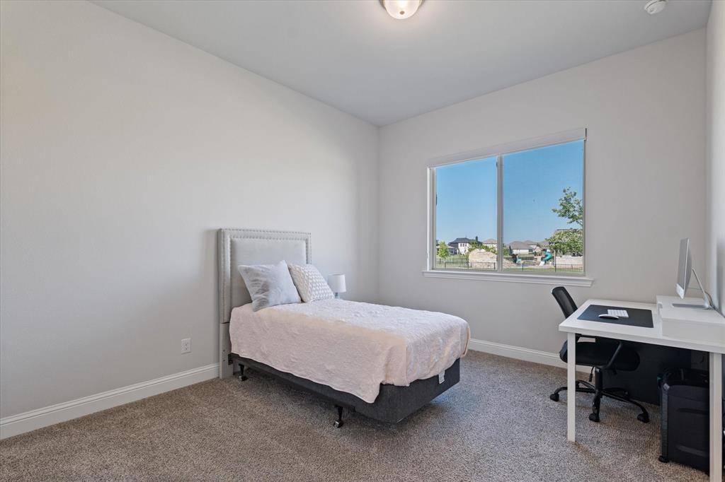 Gunter, TX 75058,1006 Bent Tree Lane