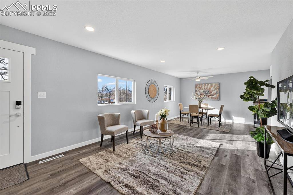 Colorado Springs, CO 80909,3412 Constitution AVE