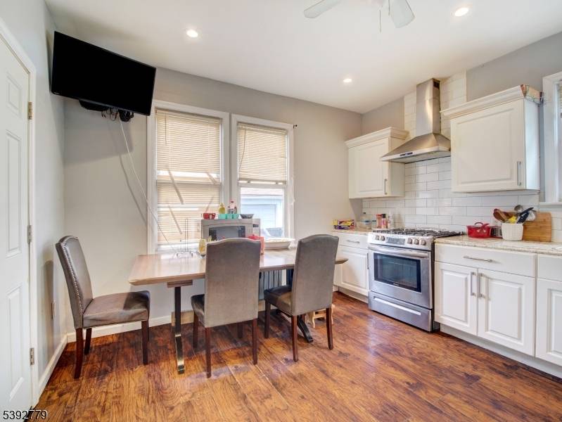 East Orange City, NJ 07018,95 Crawford St