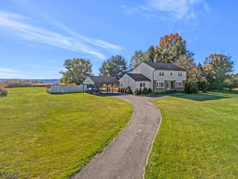 East Amwell Twp., NJ 08551,90 Old York Rd