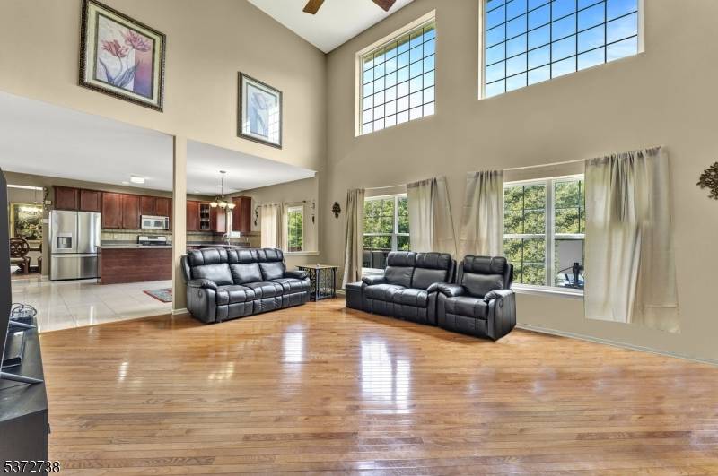 Jefferson Twp., NJ 07849,692 Skyline Dr