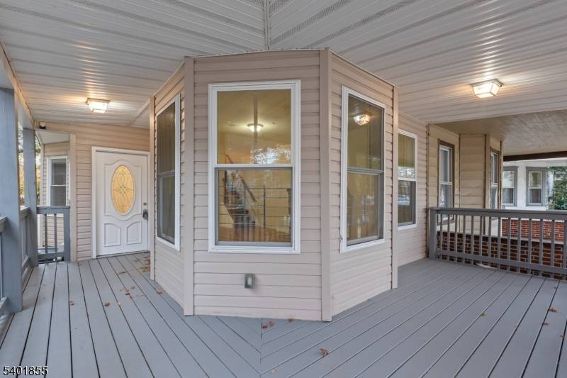 Trenton City, NJ 08618,921 Carteret Ave