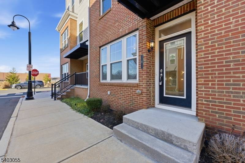 North Brunswick Twp., NJ 08902,6 Bond St