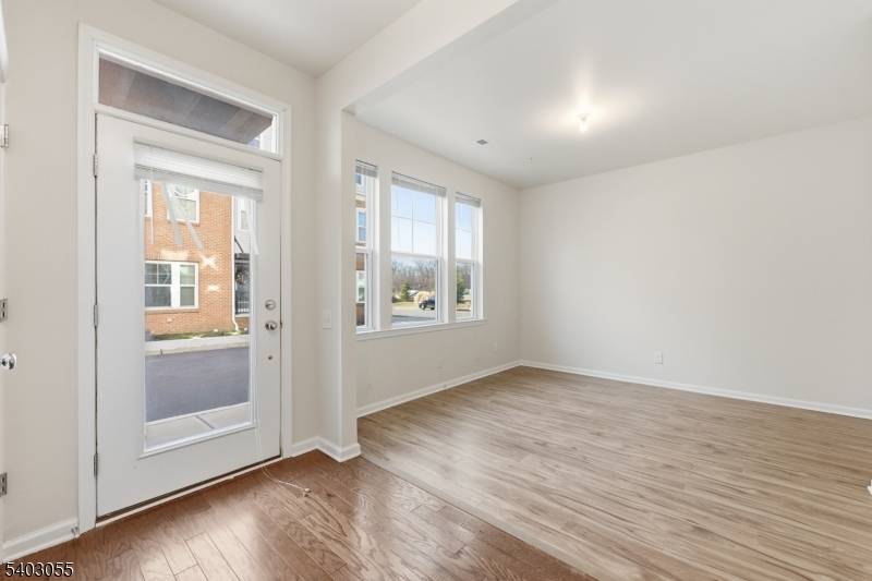 North Brunswick Twp., NJ 08902,6 Bond St