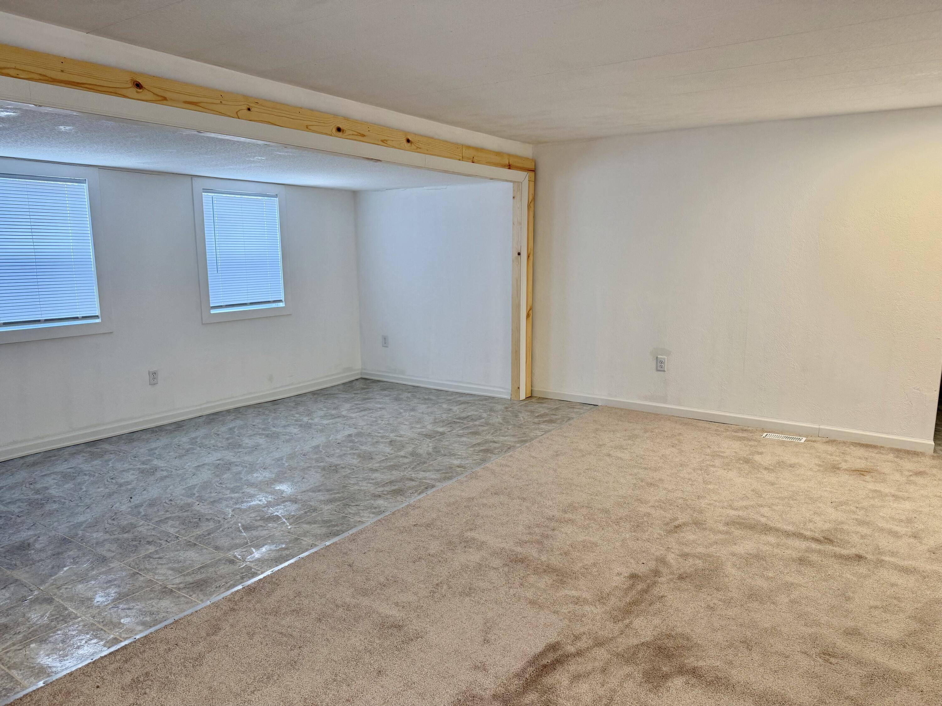 Stevensville, MI 49127,604 W John Beers RD #2L