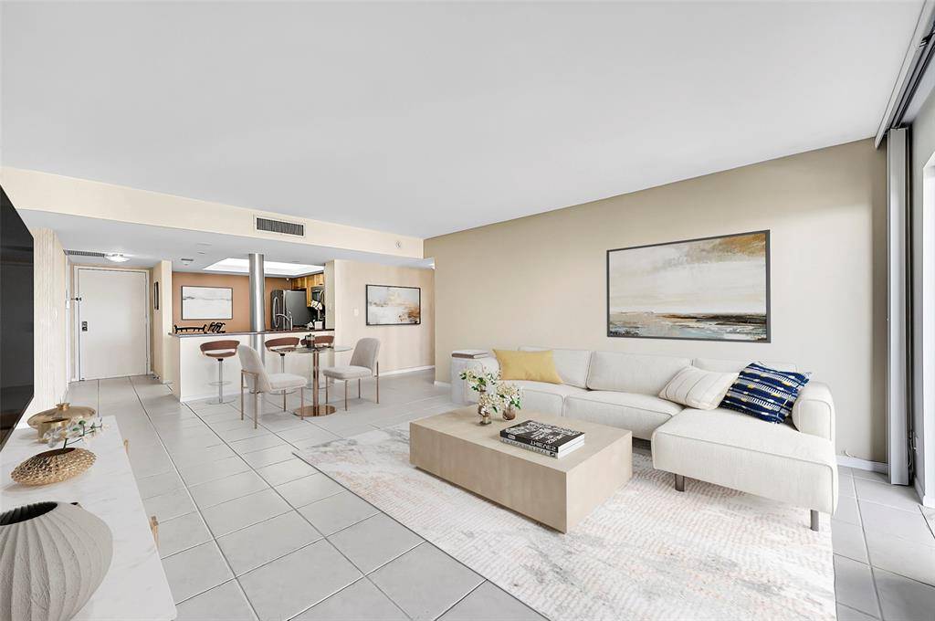 Lauderdale By The Sea, FL 33308,4900 N Ocean Blvd #802