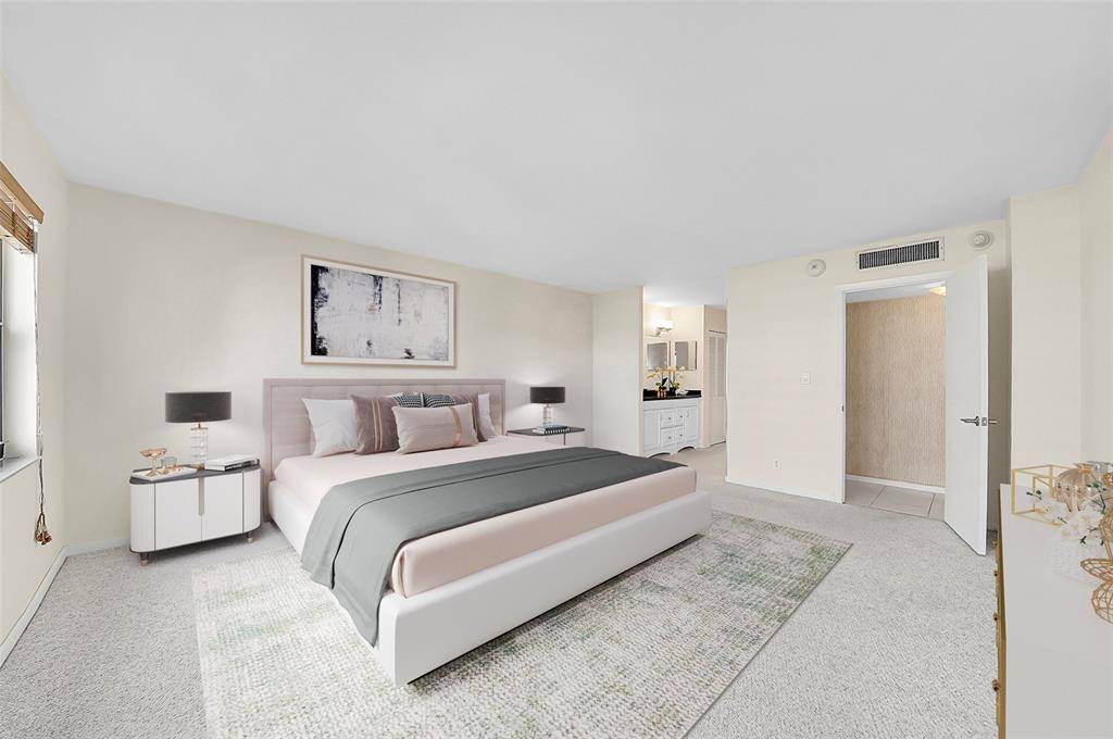 Lauderdale By The Sea, FL 33308,4900 N Ocean Blvd #802