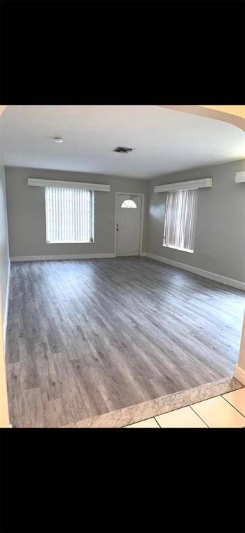 Hollywood, FL 33020,1921 Buchanan St