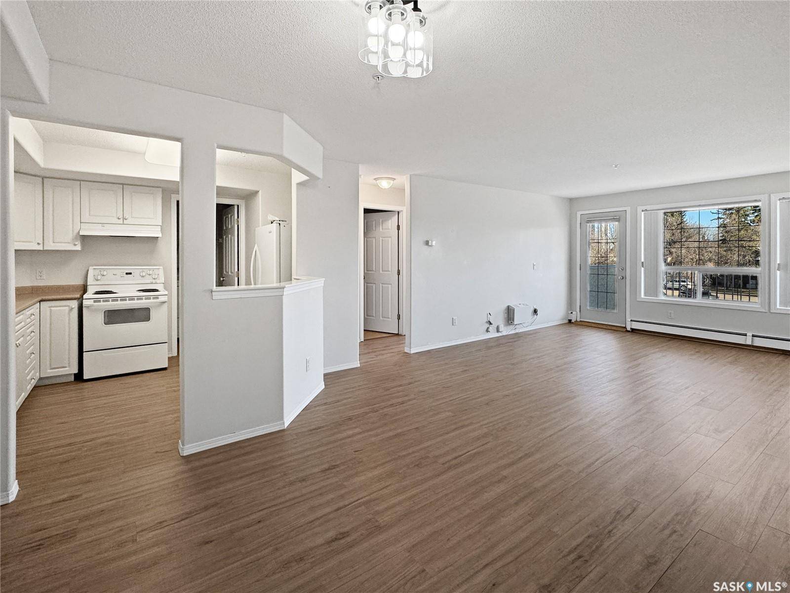 North Battleford, SK S9A 1K6,1152 103rd STREET #205