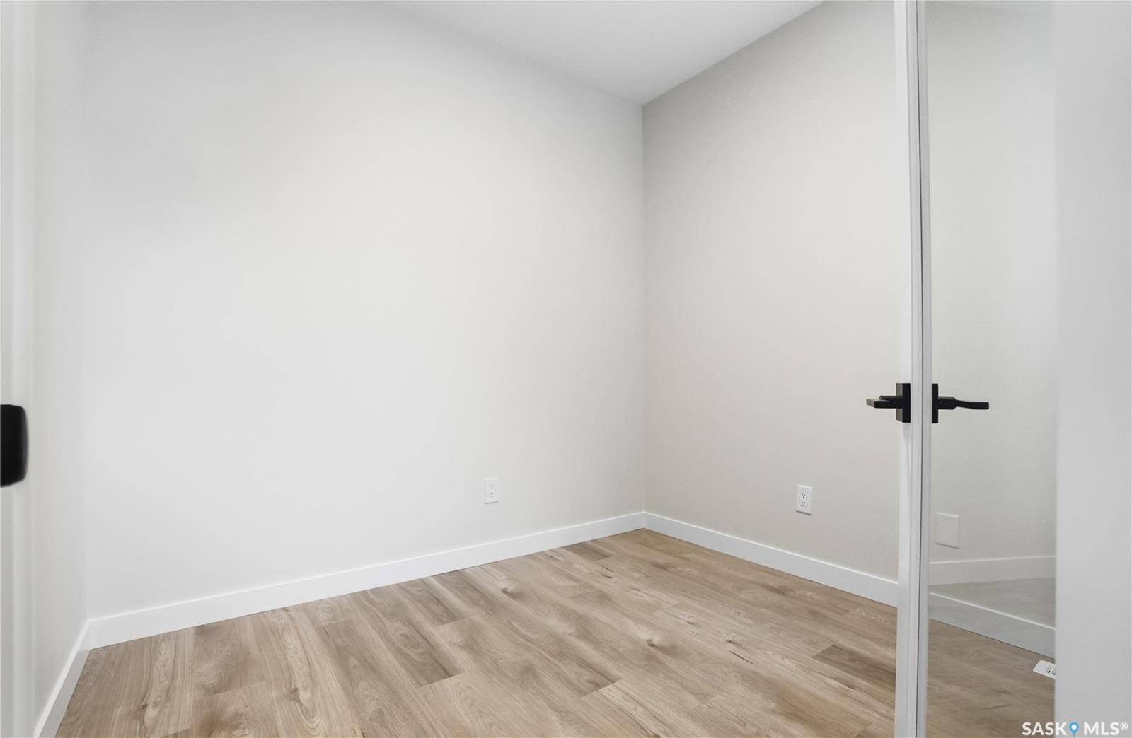 Saskatoon, SK S7V 1Y6,338 Katz AVENUE