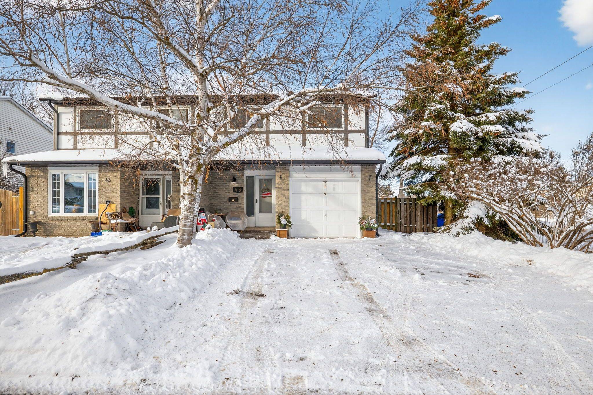 Orangeville, ON L9W 3S7,45 Fourth AVE