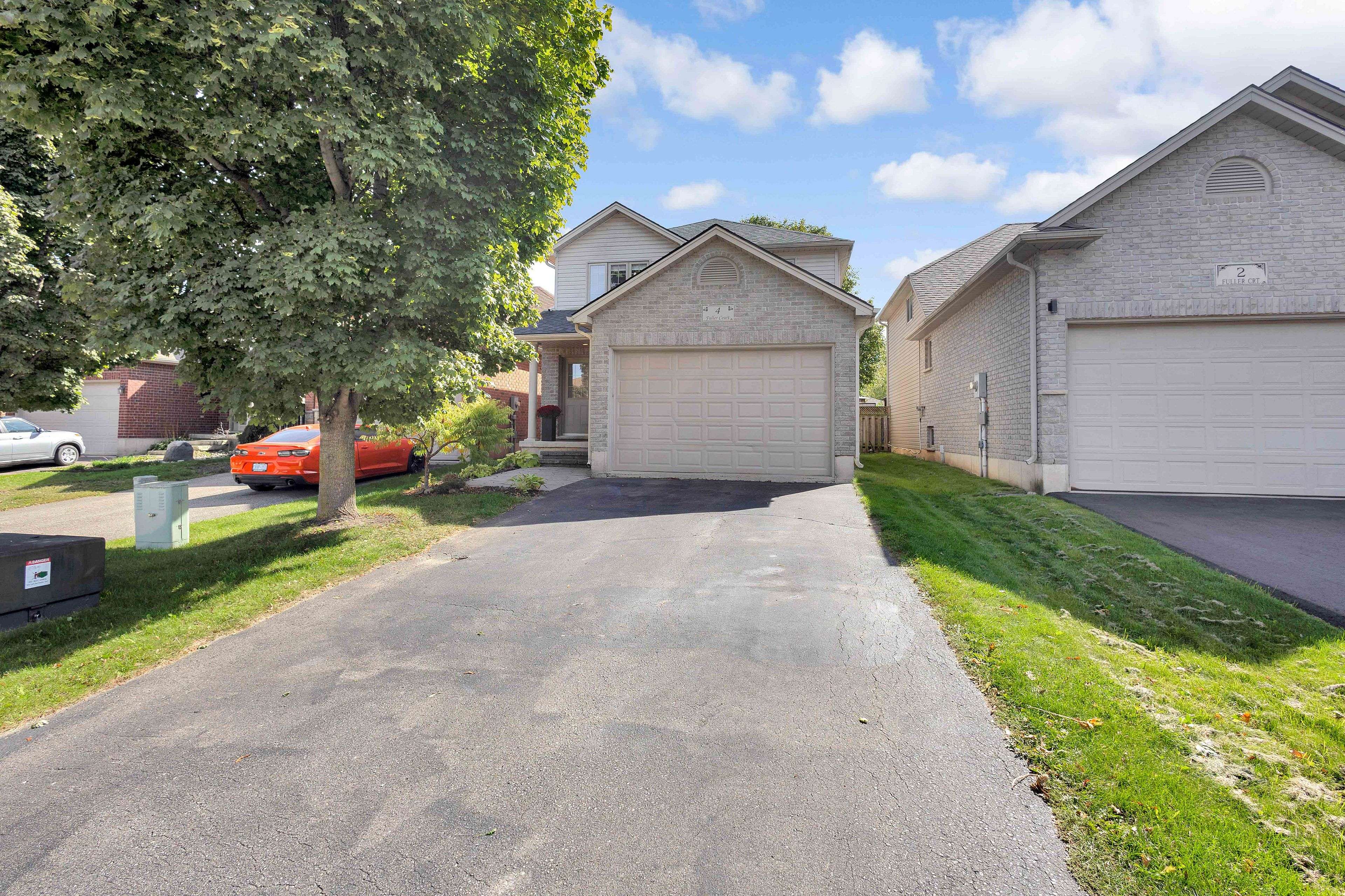 Brantford, ON N3S 0A6,4 Fuller CT