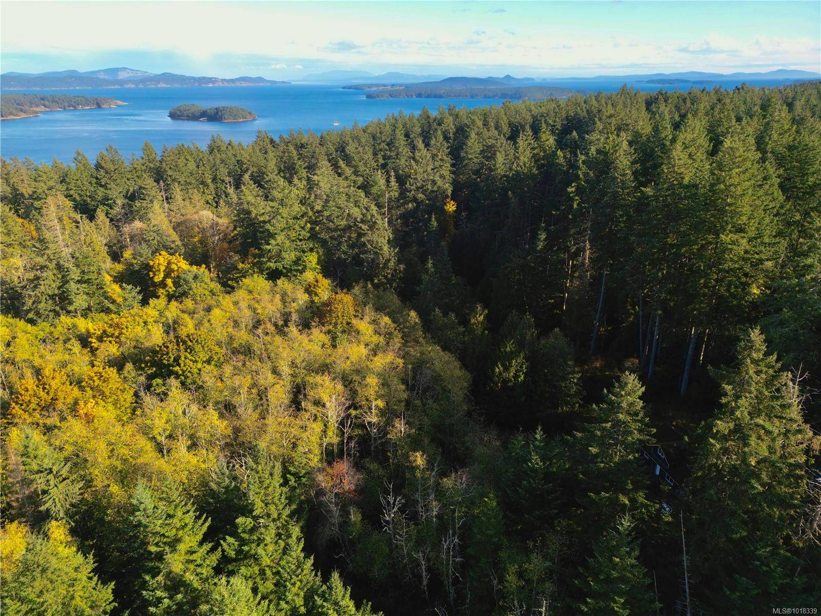 Salt Spring, BC V8K 1T9,148 Meadow Dr