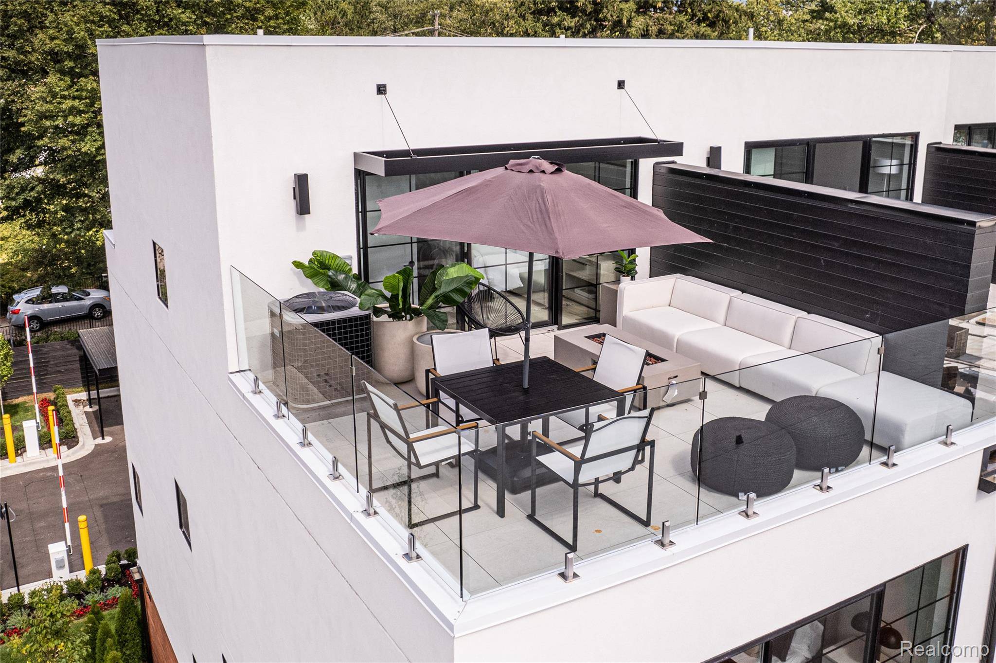 Royal Oak, MI 48067,533 E Harrison AVE #36