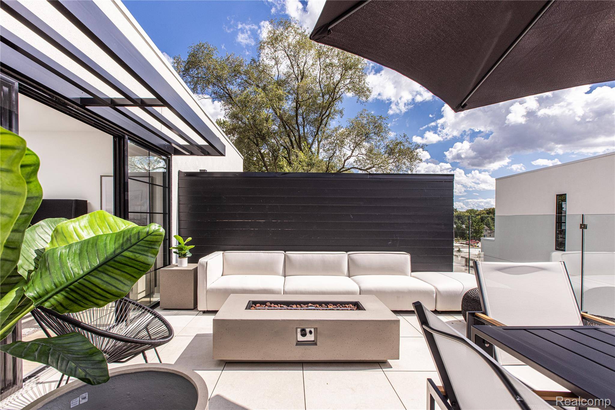 Royal Oak, MI 48067,533 E Harrison AVE #36