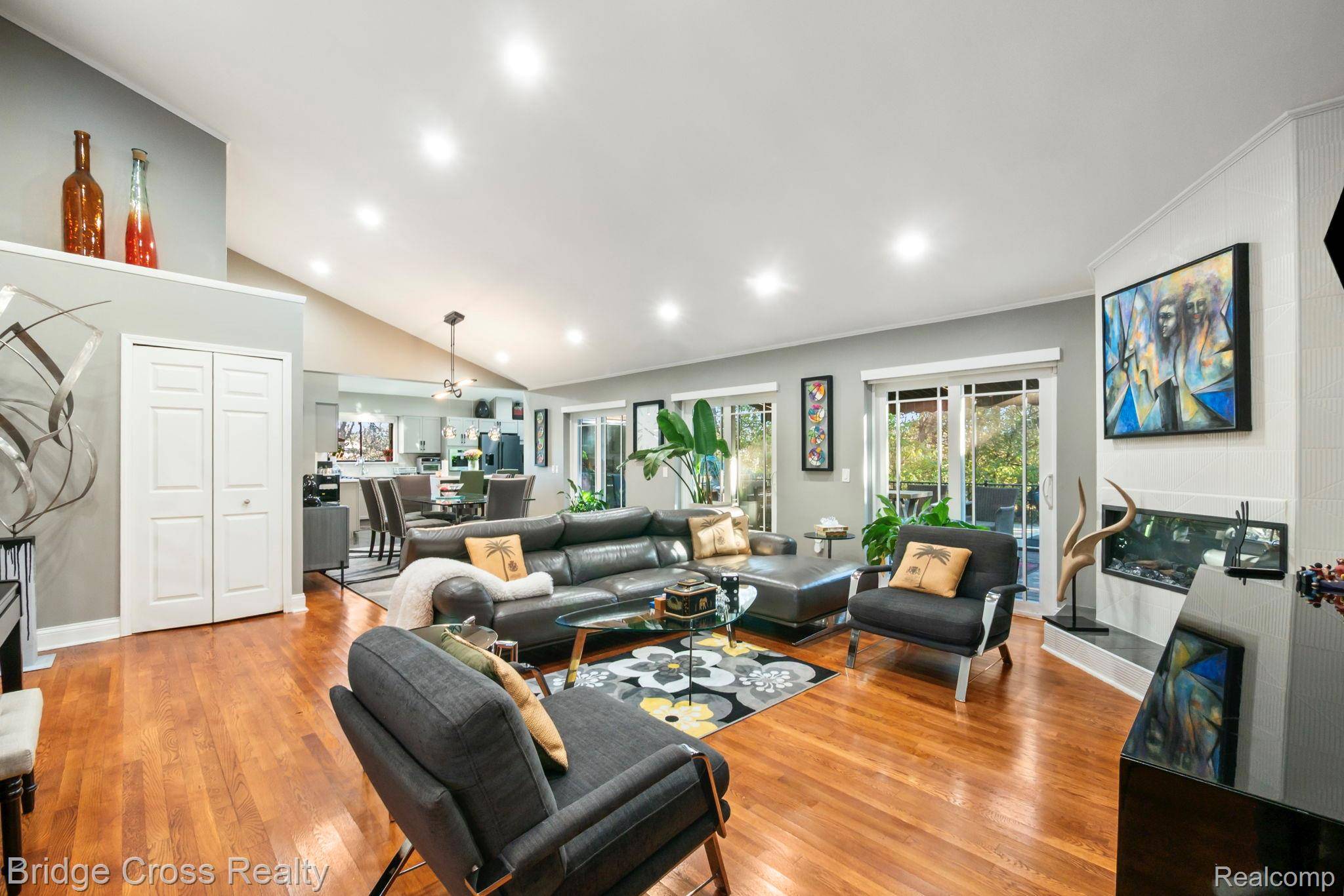 Franklin, MI 48025,24459 Bloomington CT