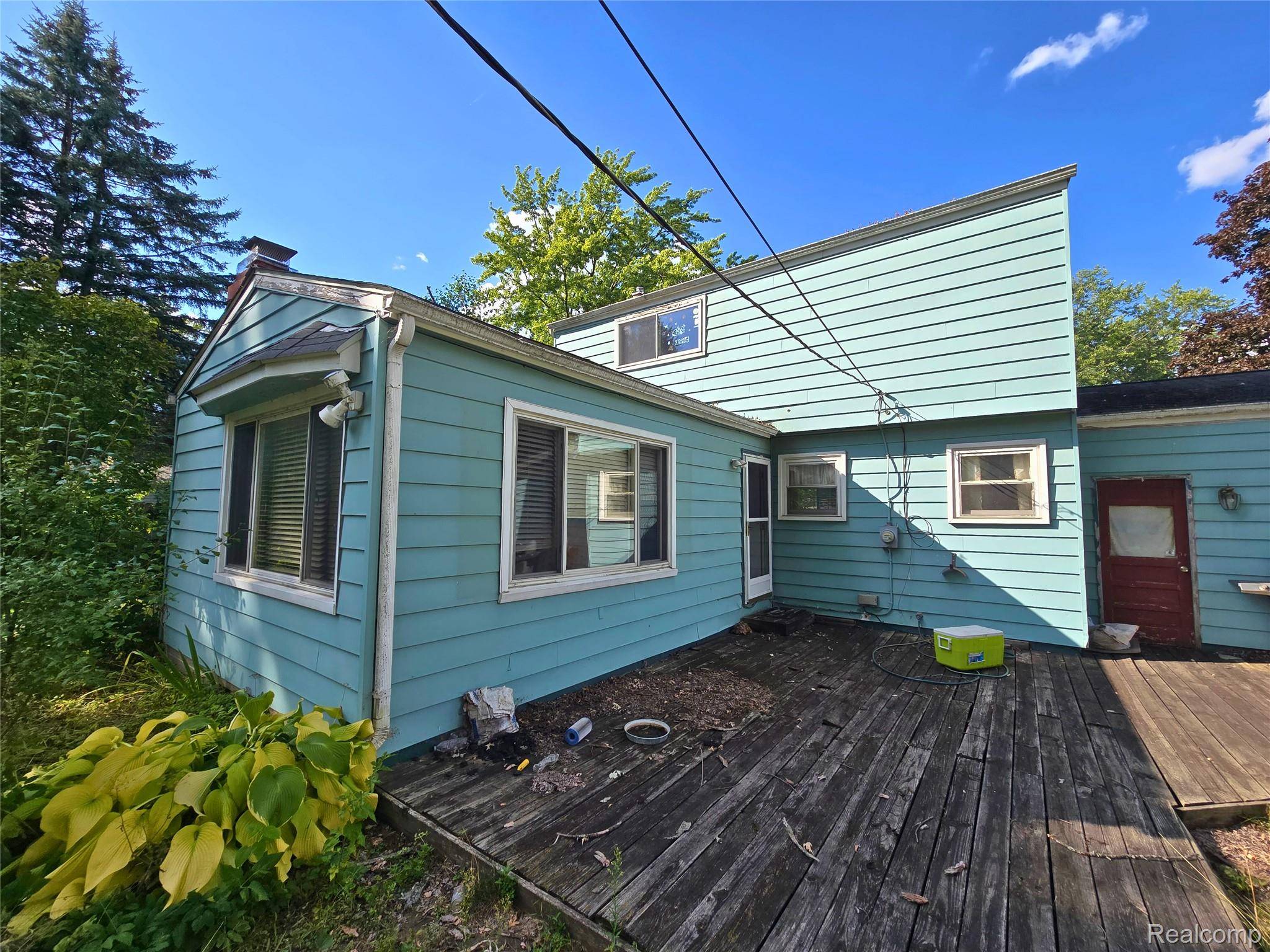 Waterford, MI 48329,5969 Pleasant DR