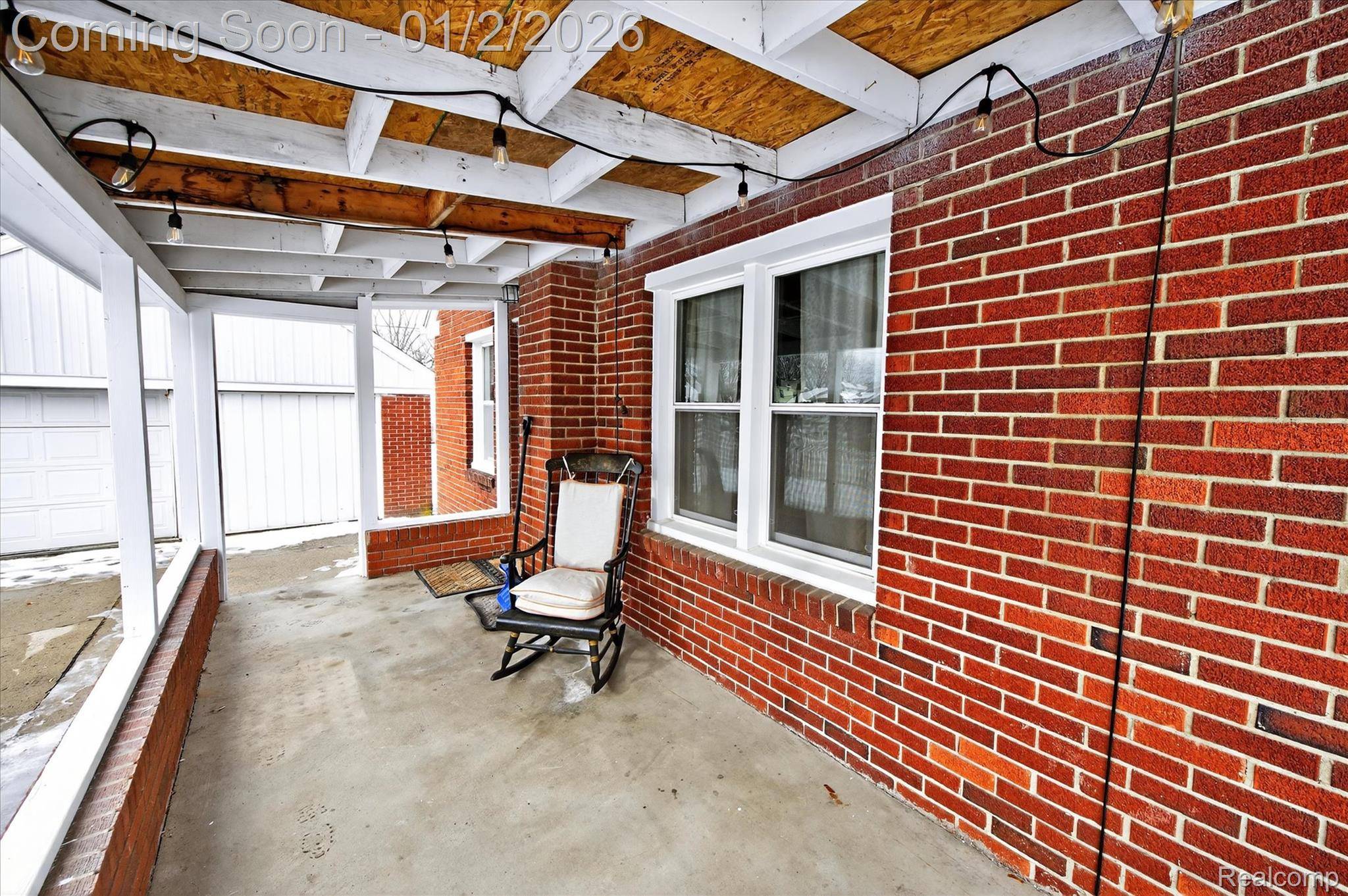 Howell, MI 48843,316 Isbell ST