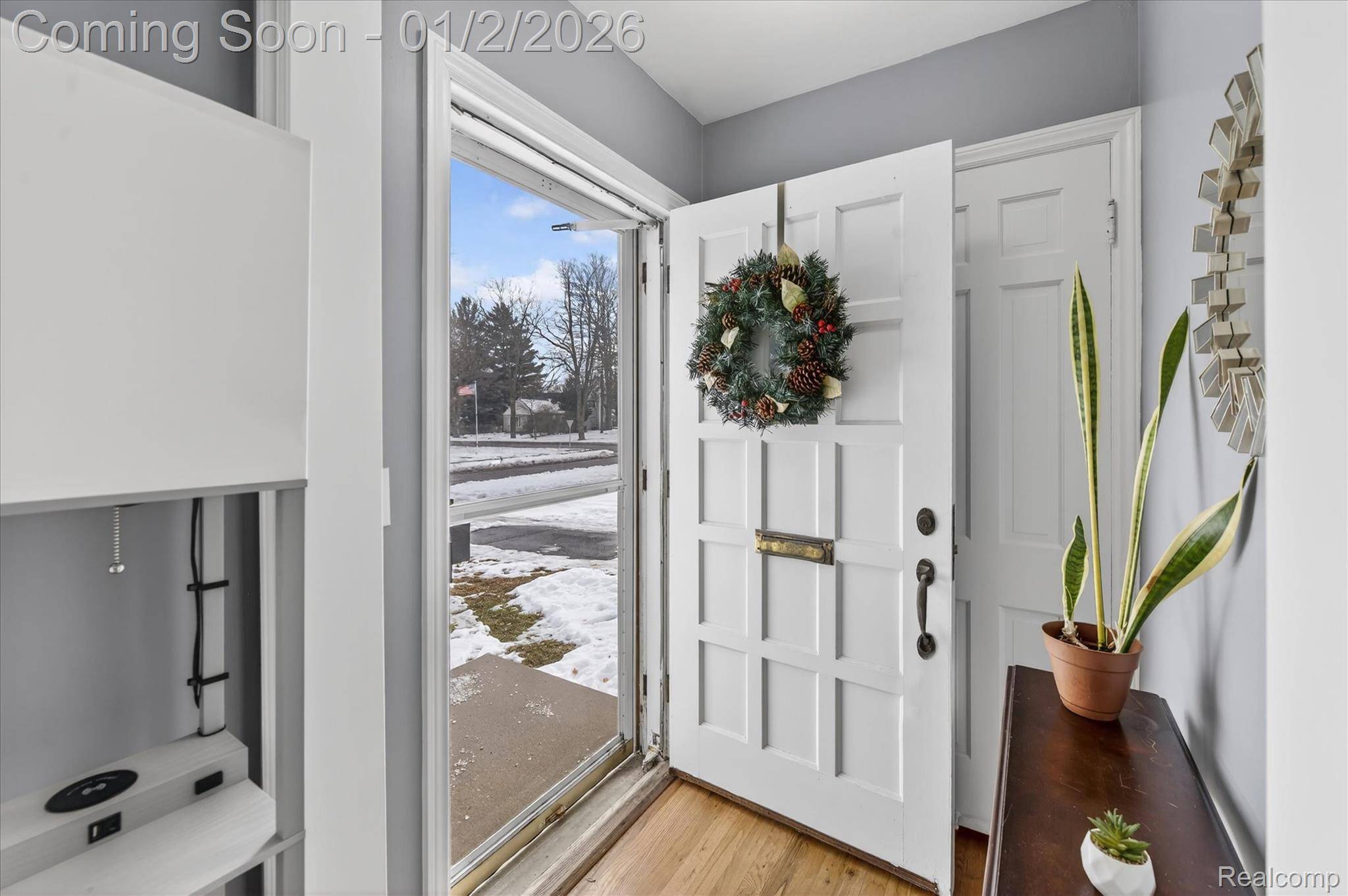 Howell, MI 48843,316 Isbell ST