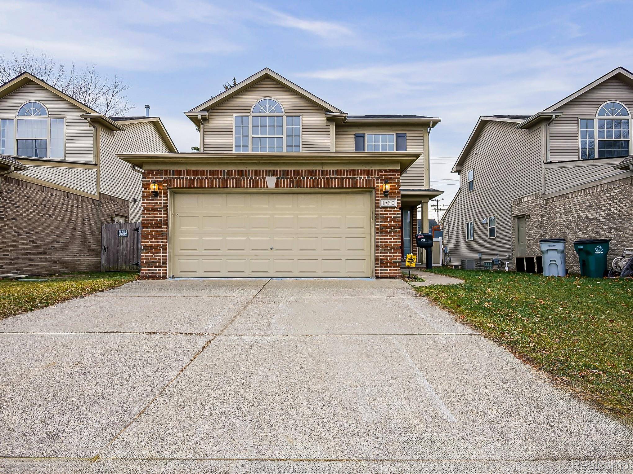 Hazel Park, MI 48030,1730 E Woodruff AVE