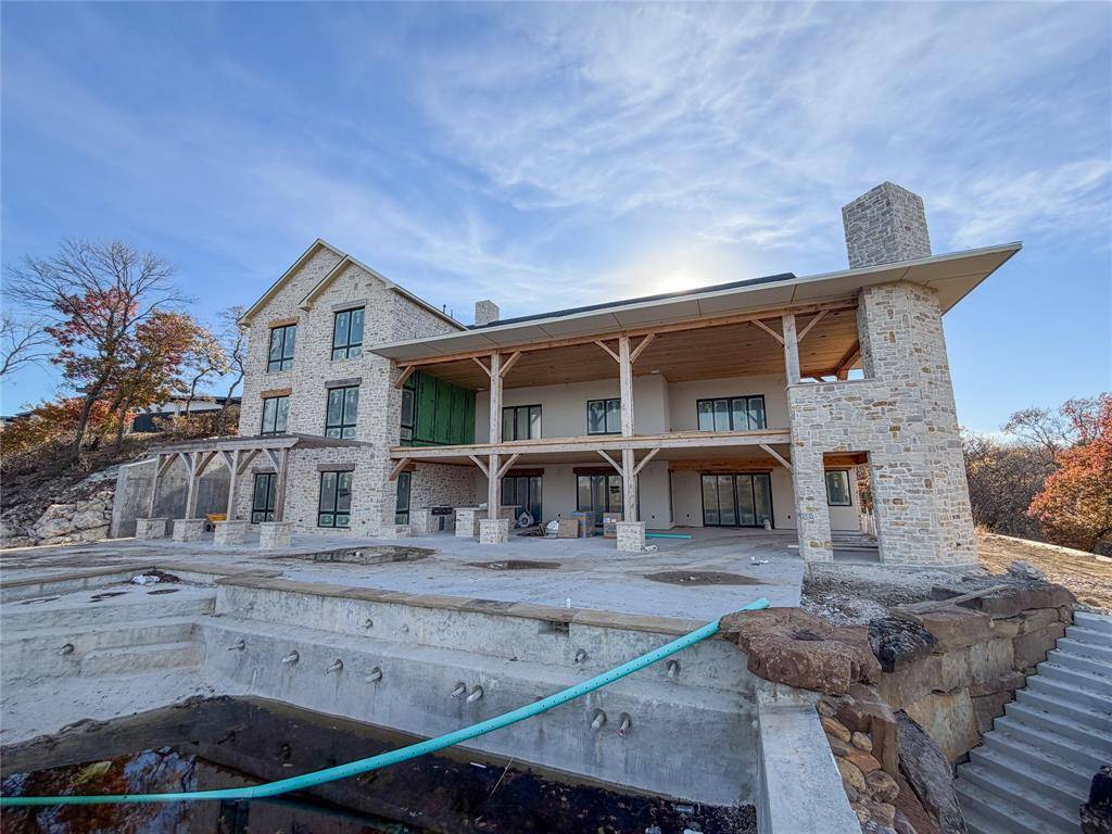 Gainesville, TX 76240,1085 Camp Howze Drive