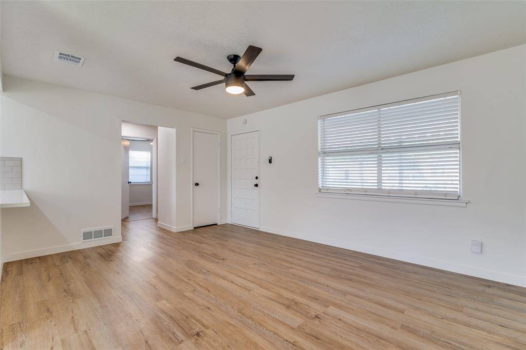 Mesquite, TX 75150,4718 San Marcus Drive