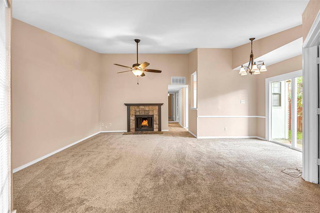 Arlington, TX 76014,2509 Sunflower Drive