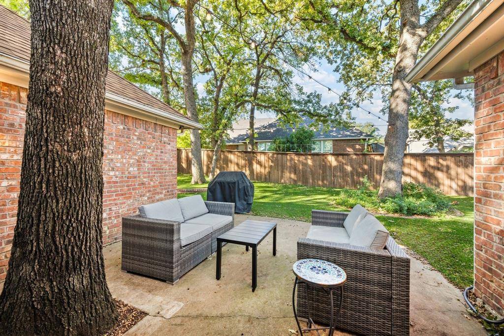 Grapevine, TX 76051,2824 Timber Hill Drive