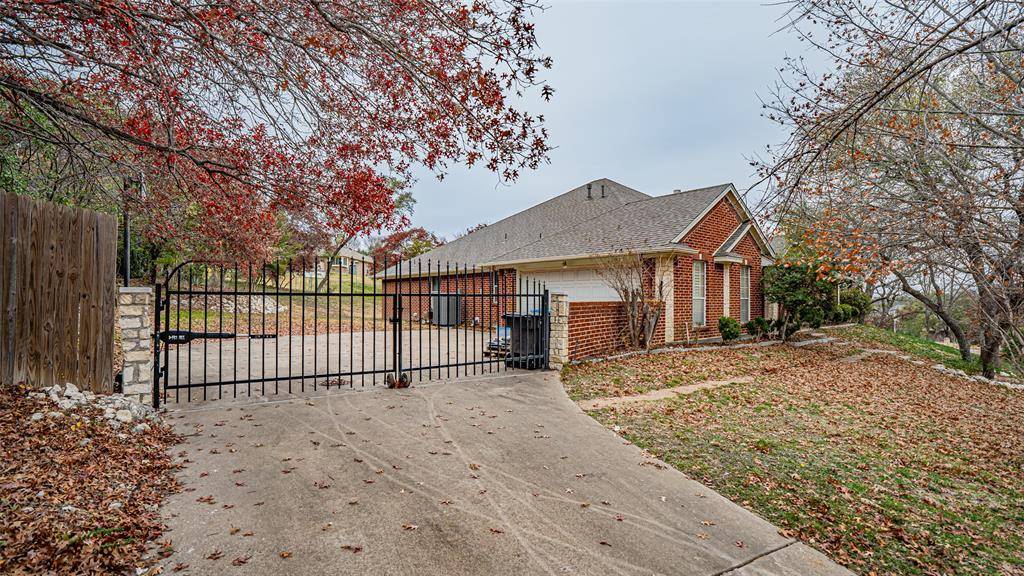 Fort Worth, TX 76108,316 Coach House Circle