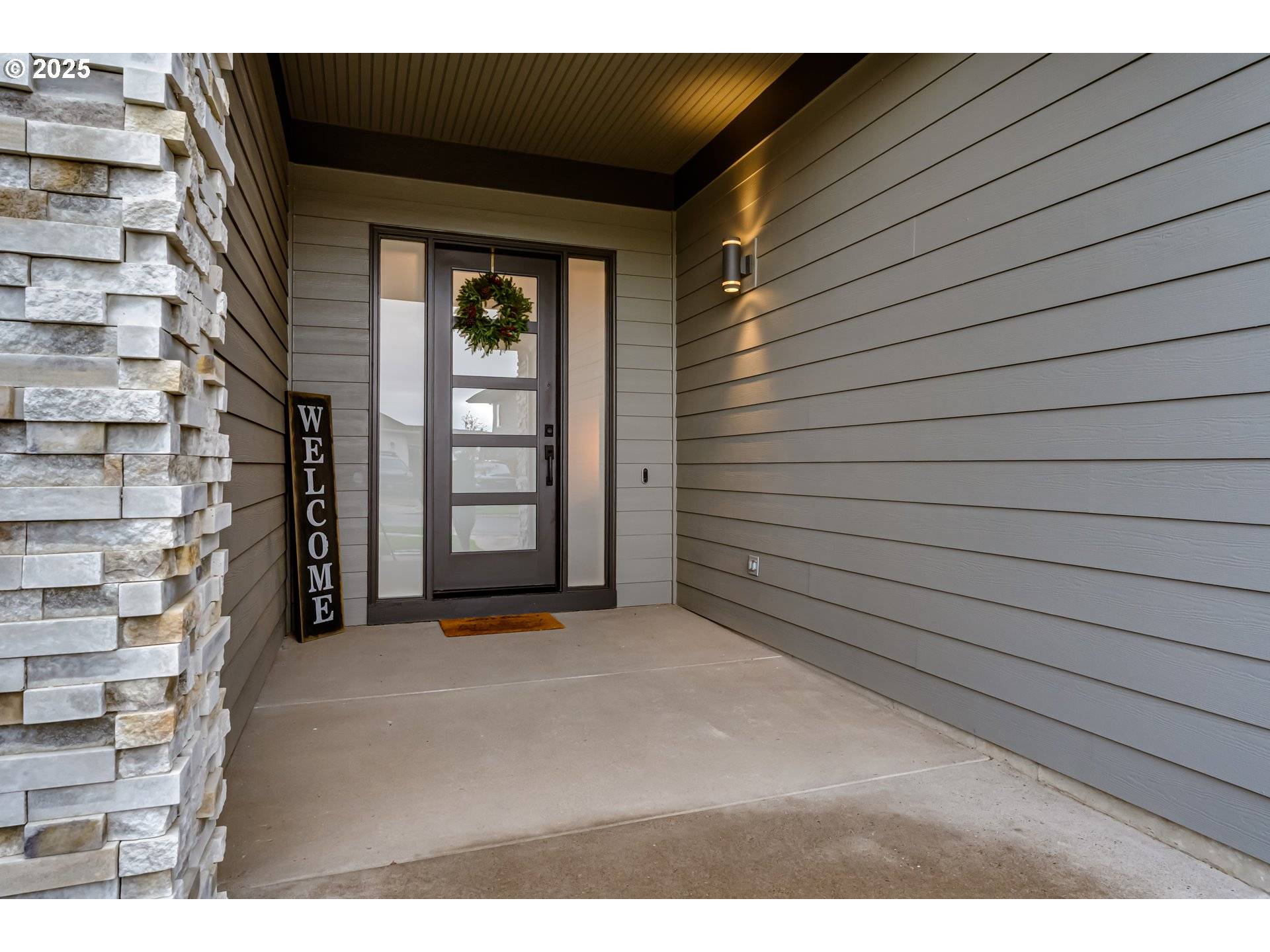 Eugene, OR 97408,1910 JOHN DAY DR