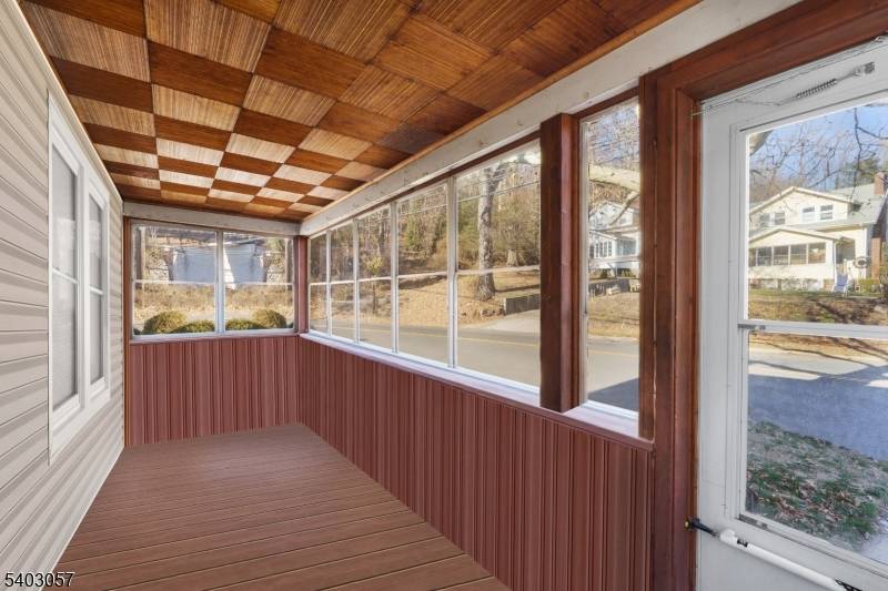 Summit City, NJ 07901,144 Morris Ave