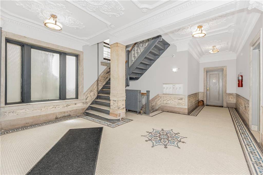 New York, NY 10027,29 Convent AVE #24