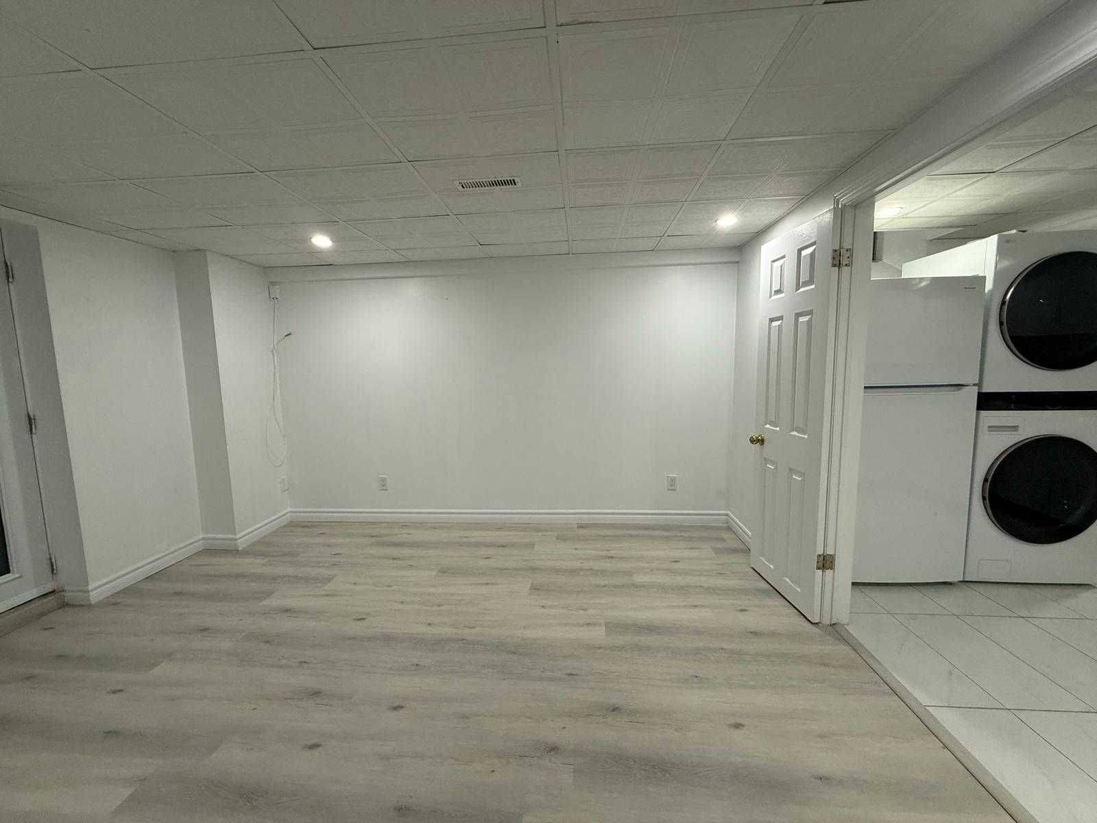 Ajax, ON L1T 2T9,127 Kearney (basement) DR