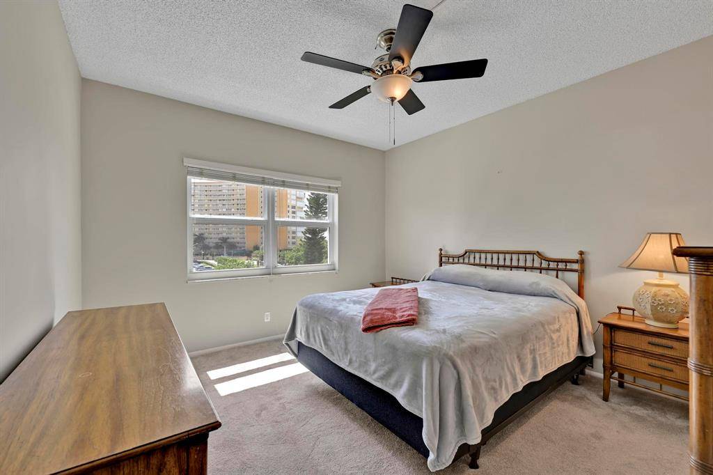 Pompano Beach, FL 33062,400 N Riverside Dr #404