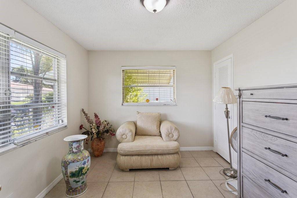 Tamarac, FL 33321,6708 NW 57th Dr