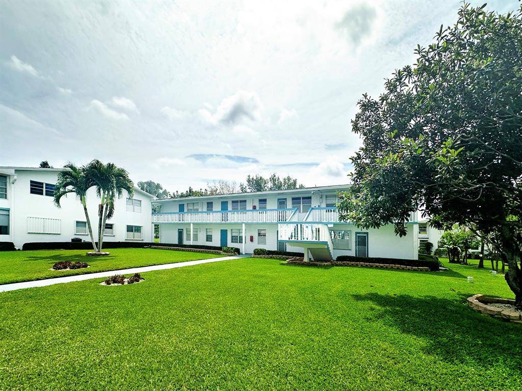 Deerfield Beach, FL 33442,519 Tilford X #519