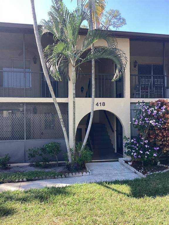 Greenacres, FL 33463,418 Pine Glen Ln #C-2