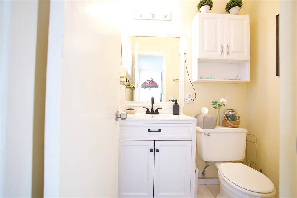 Margate, FL 33063,6670 Royal Palm Blvd #308k