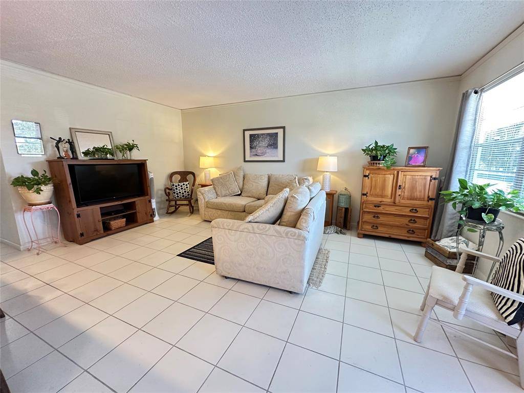 Deerfield Beach, FL 33442,214 Prescott K #214