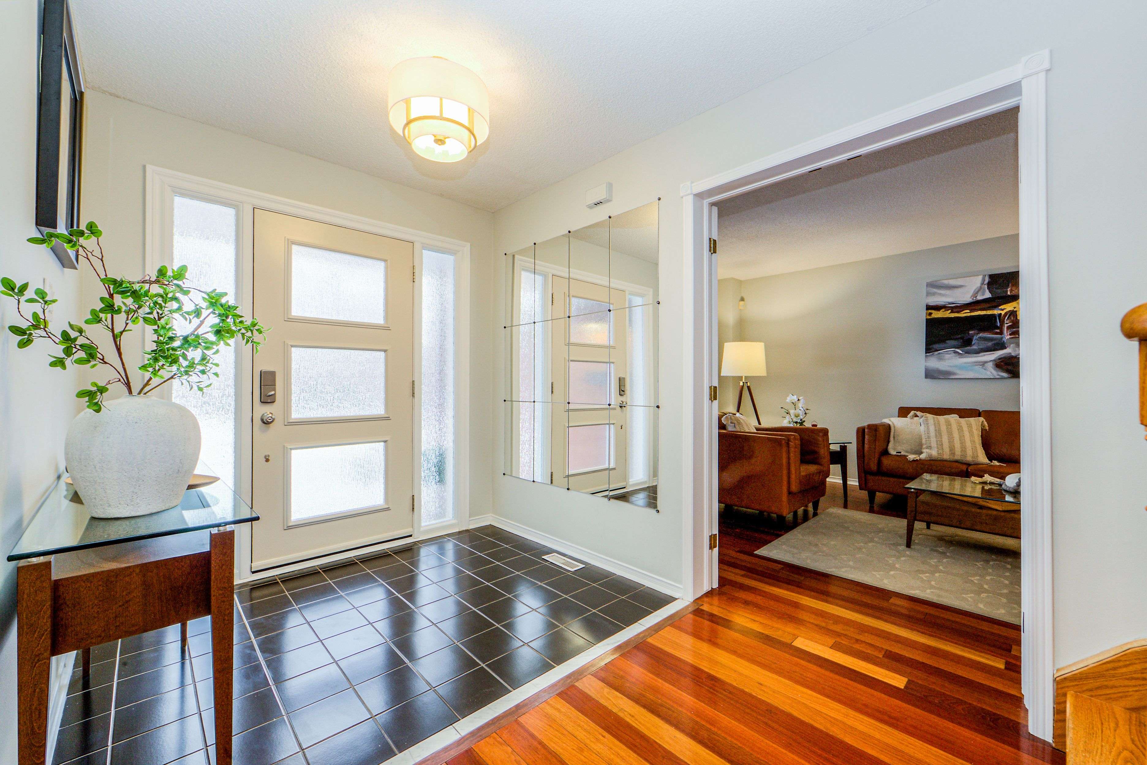 Oakville, ON L6J 7A4,1387 Chedboro CRES