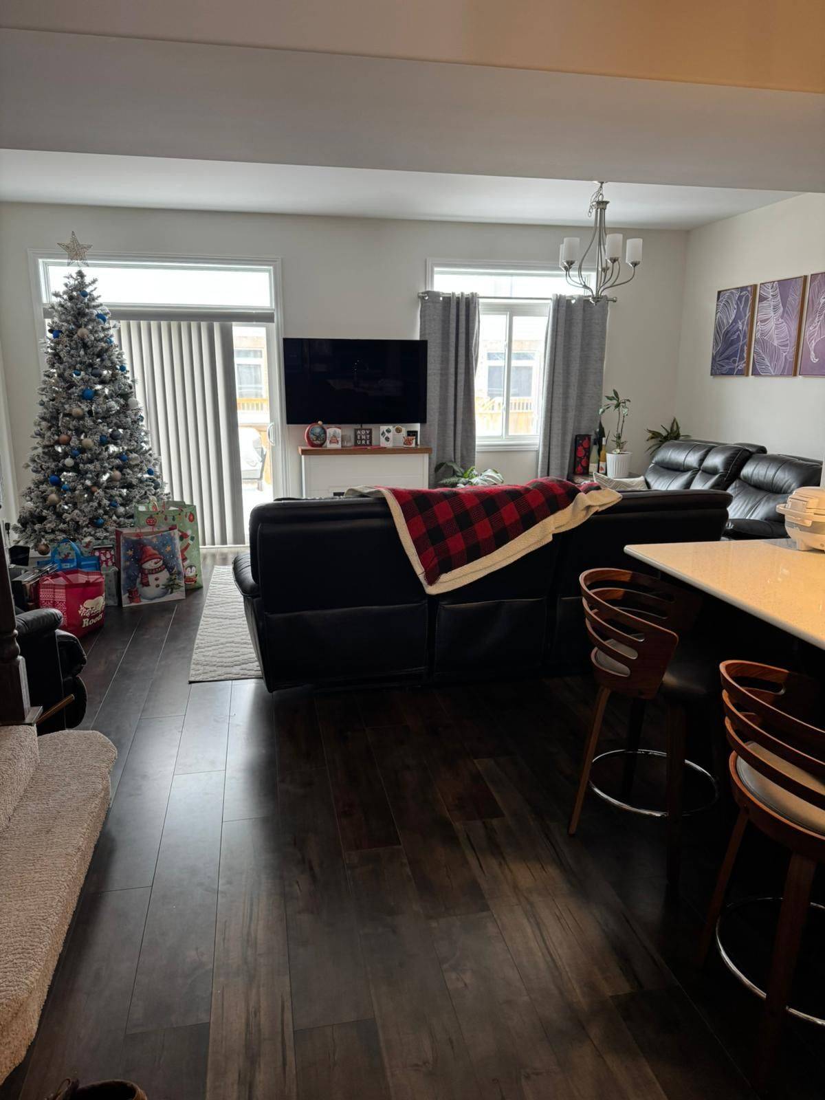 Belleville, ON K8N 0S9,33 Nipigon ST