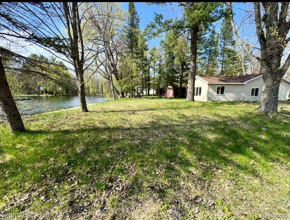 Falmouth, MI 49632,6246 Dorr