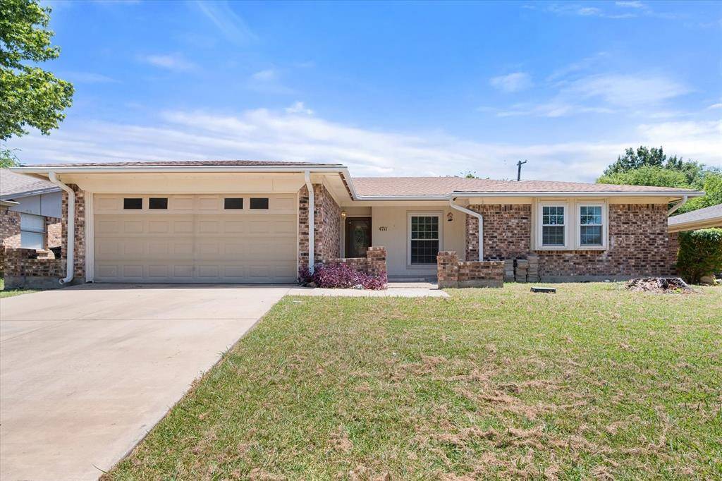 Arlington, TX 76017,4711 N Prairieview Court