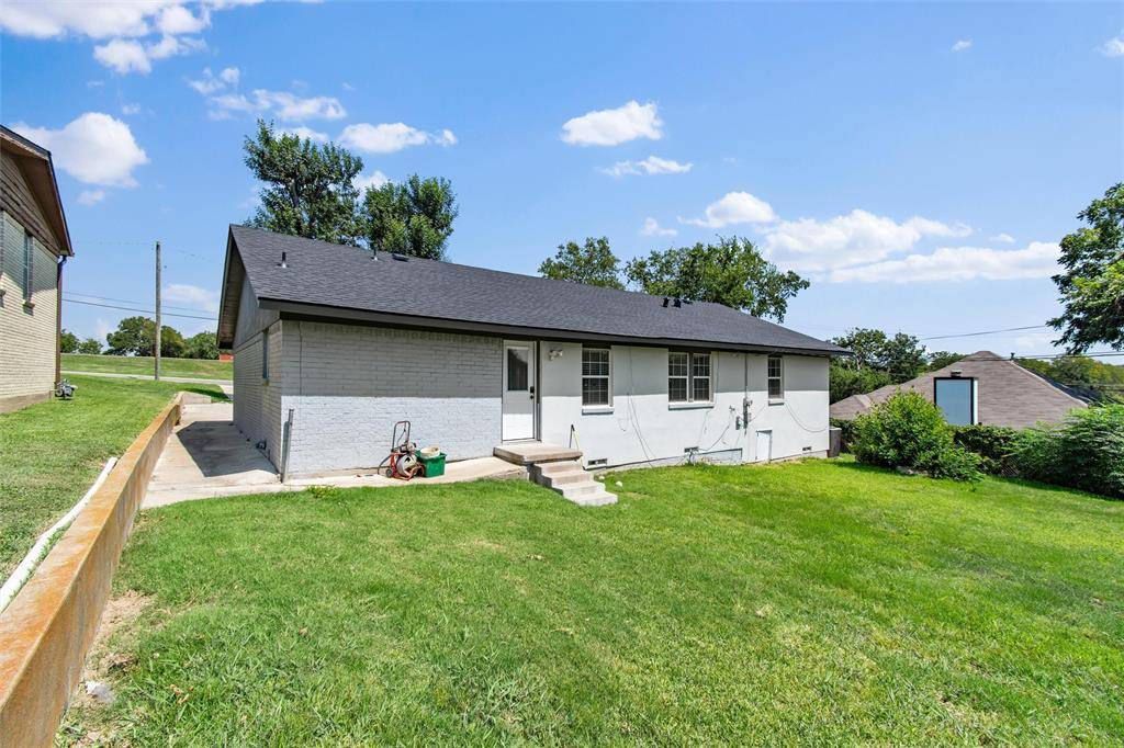 Grand Prairie, TX 75050,421 E Tarrant Road