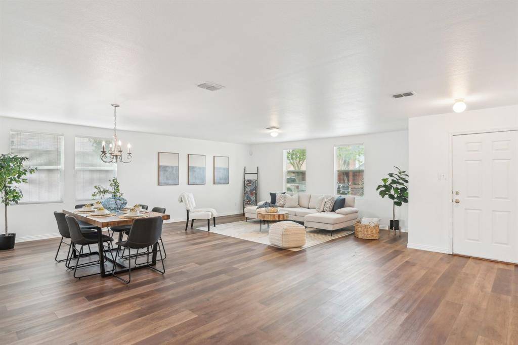 Wylie, TX 75098,2905 Meadow Bluff Drive