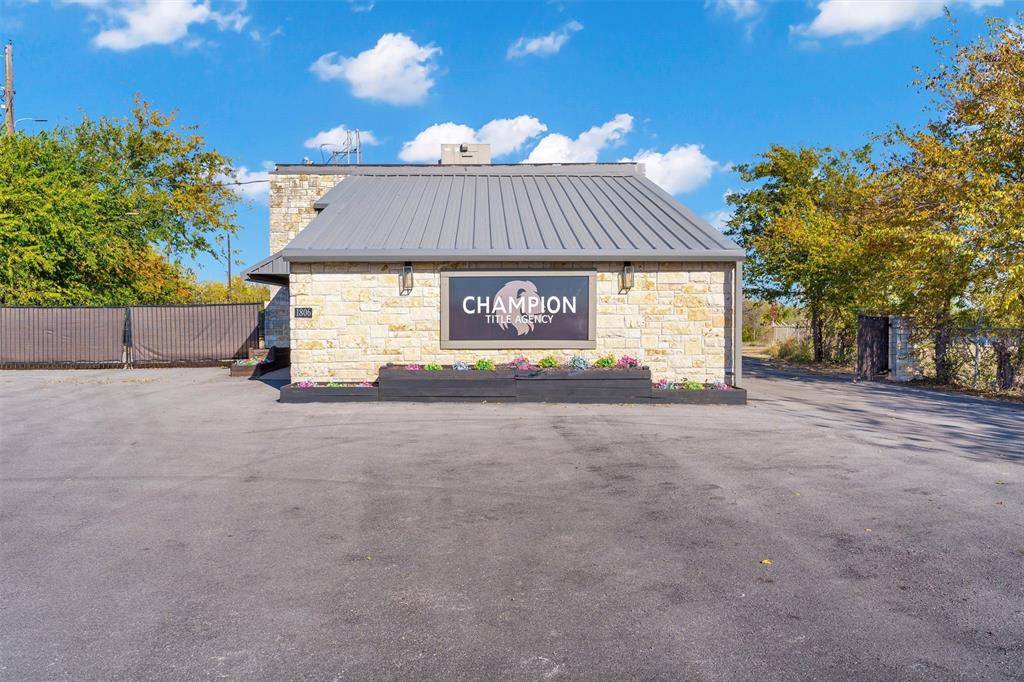 Granbury, TX 76048,1806 W Pearl Street