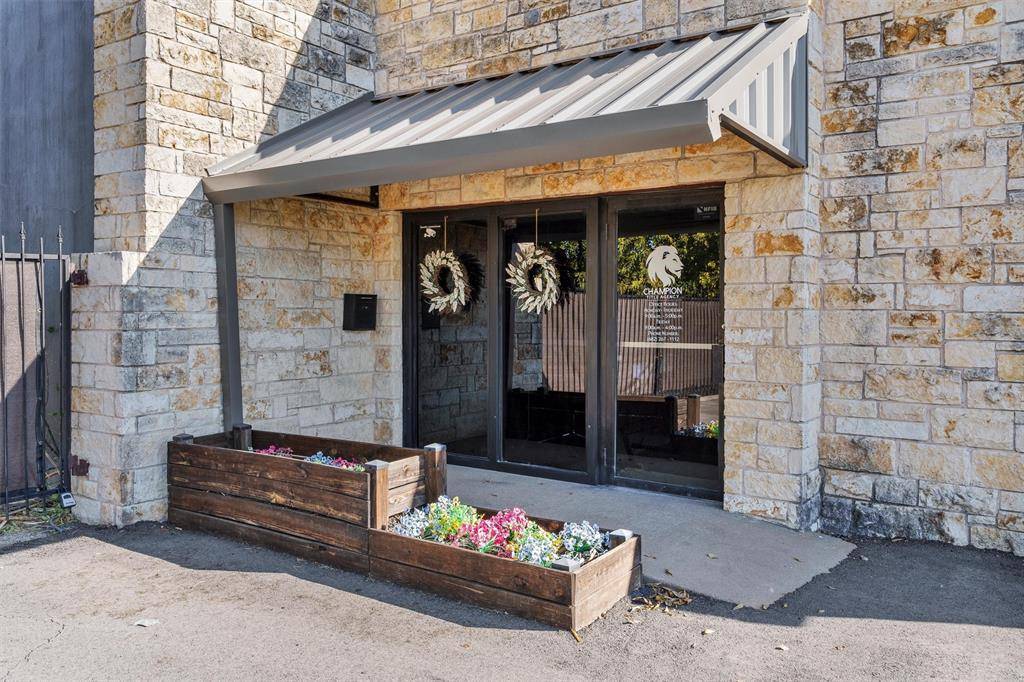 Granbury, TX 76048,1806 W Pearl Street